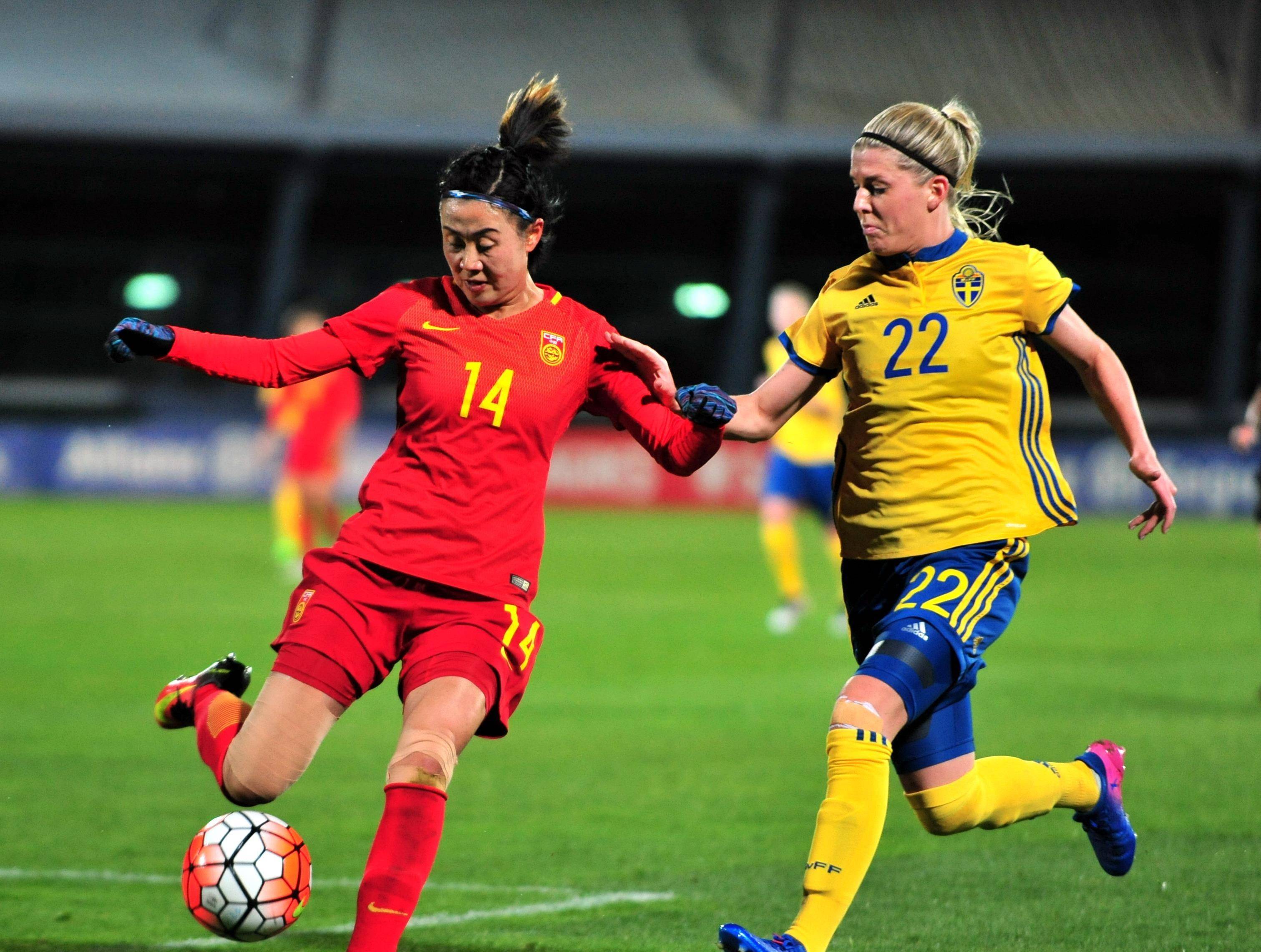 足球比赛胜利之夜:女足掀起一波又一波热潮的简单介绍 足球比赛胜利之夜:女足掀起一波又一波热潮的简单介绍