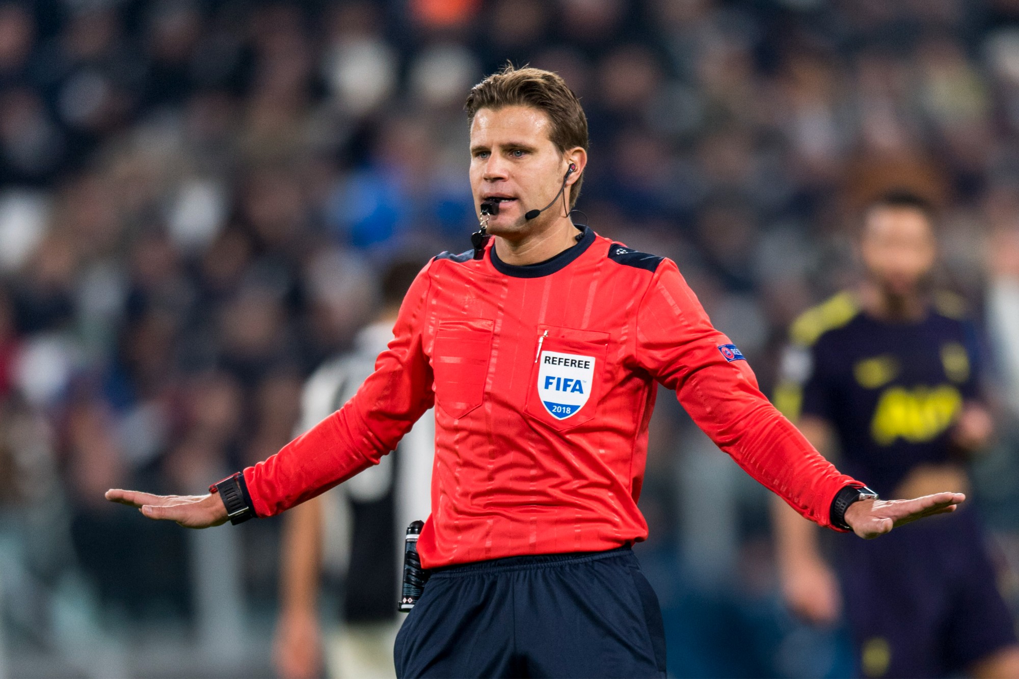 包含比利时vs兰支队：赛场对决，胜者豪取三分的词条