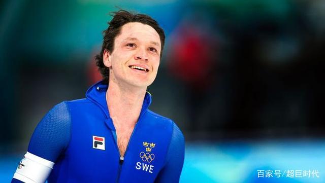 瑞典选手在轮滑比赛中斩获金牌 瑞典选手在轮滑比赛中斩获金牌