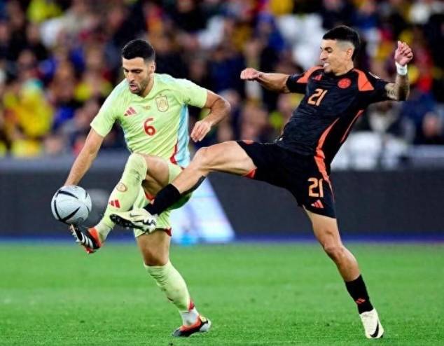 黑白直播网-包含圣马力诺迎战英格兰，胜负未定的较量的词条