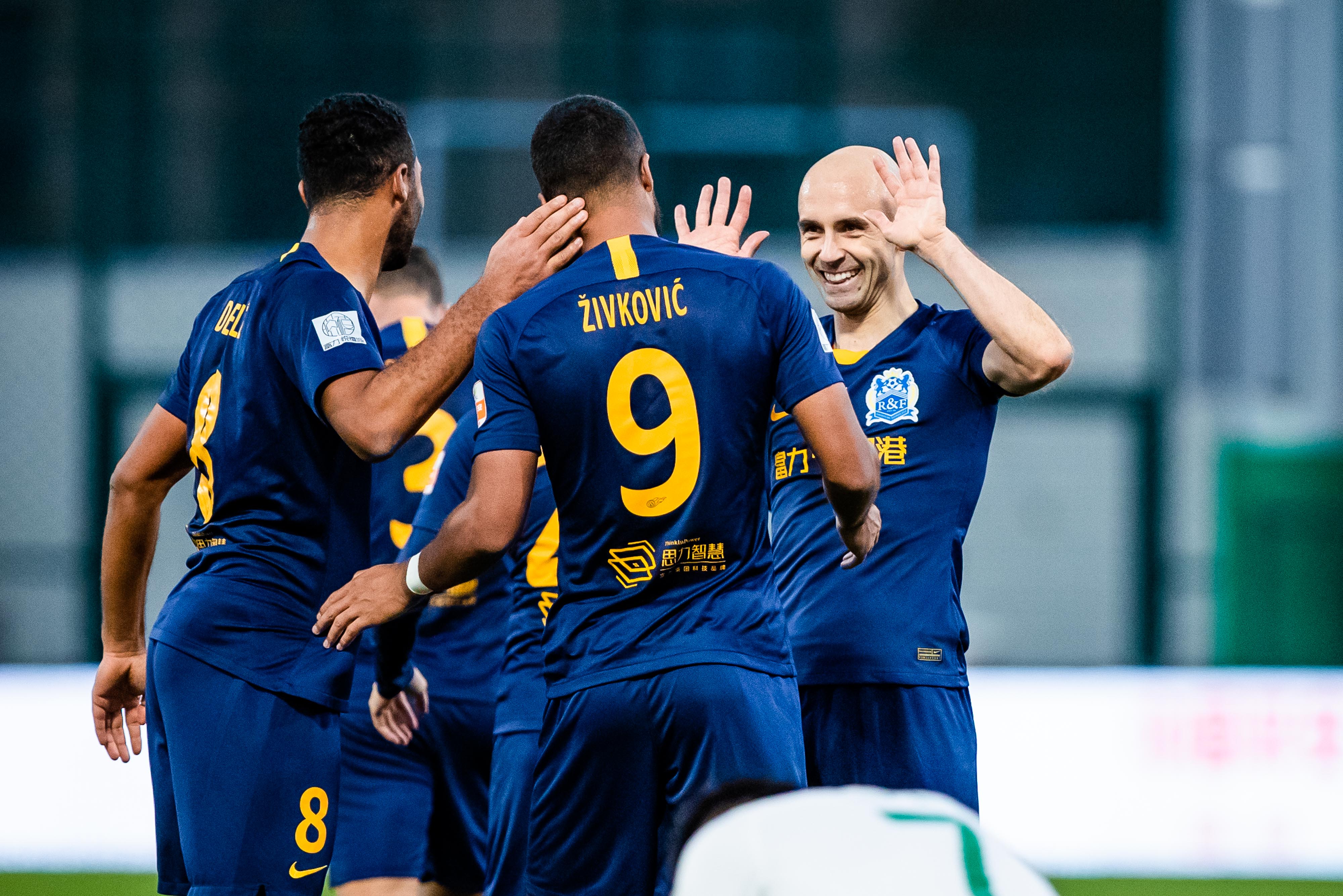 青岛黄海遭广州富力重创,难以挽回的简单介绍 青岛黄海遭广州富力重创,难以挽回的简单介绍