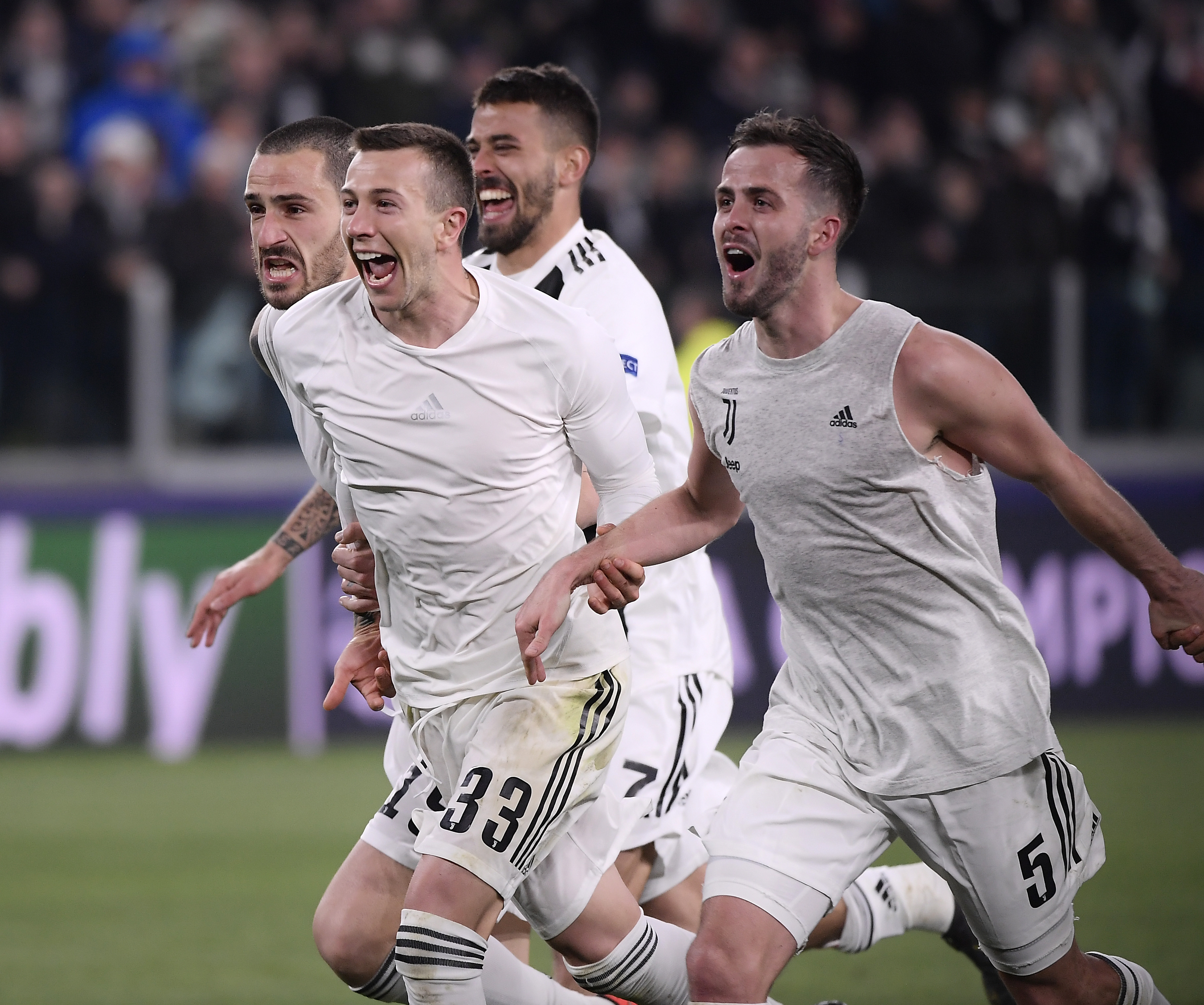 黑白直播-尤文图斯-不敌马德里竞技，梅西再度独中两元的简单介绍