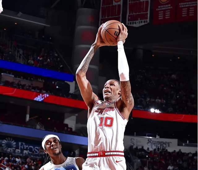 黑白直播在线观看-东京球队凭借团队合作，成功逆转对手的简单介绍