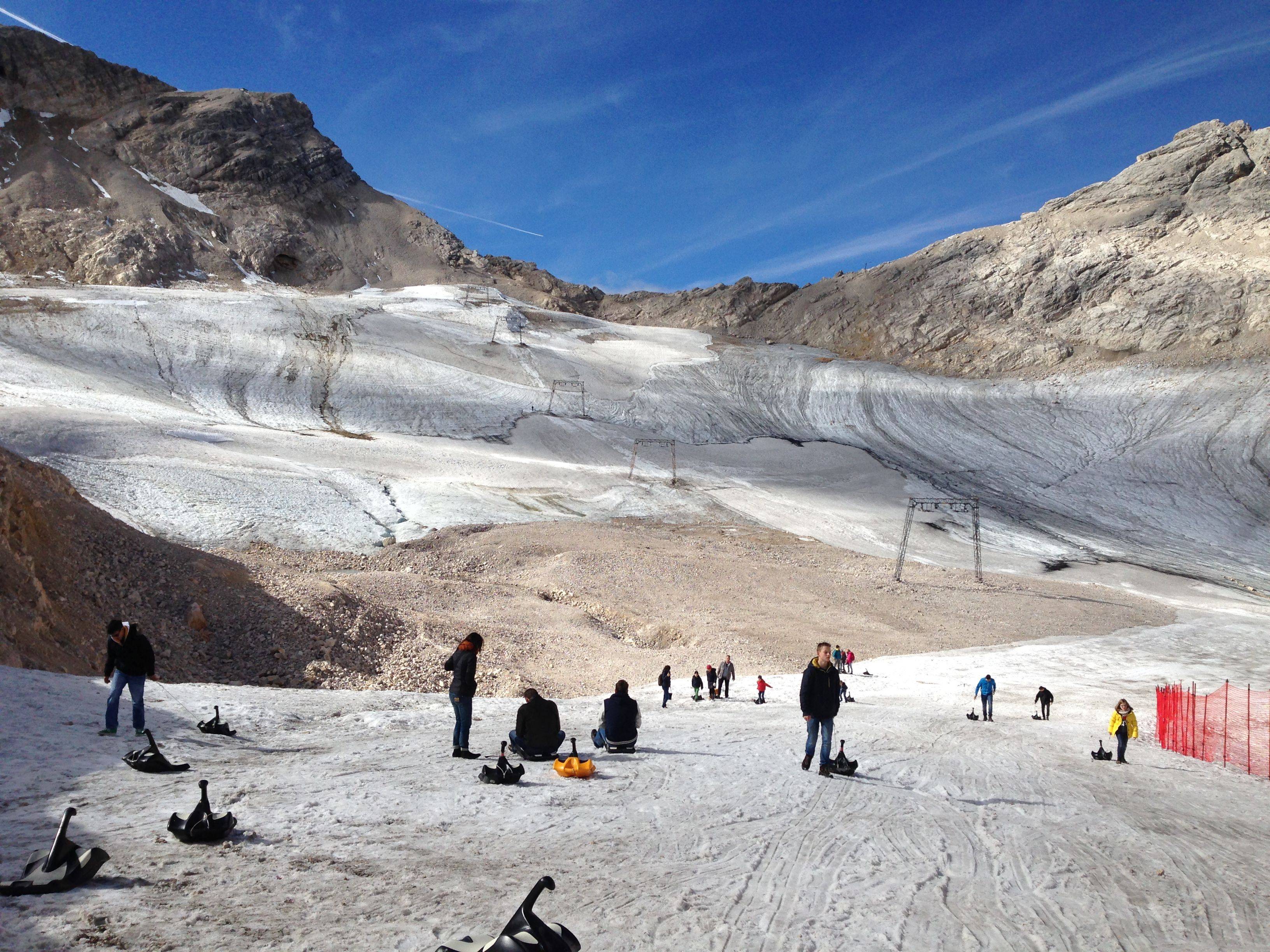黑白直播免费体育直播-包含瑞士淘汰列支敦士登，小组位置逐渐向前推进的词条