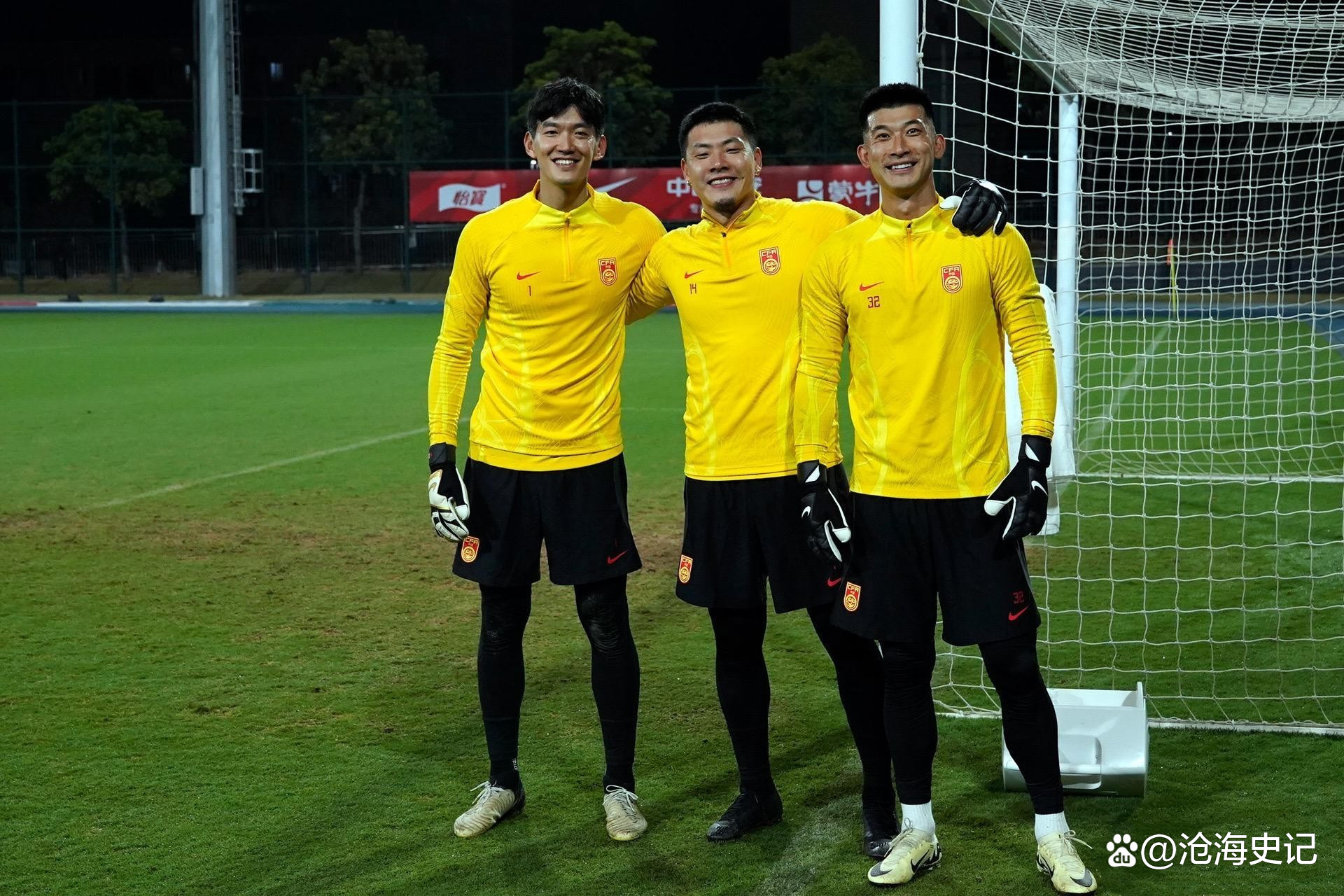 黑白直播-包含上海球员的出色发挥让所有人眼前一亮的词条