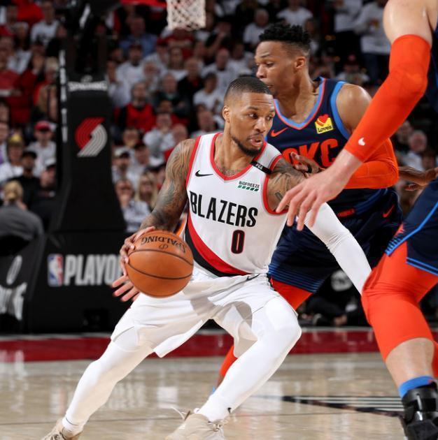 TL翻盘FLY，Deft完成史诗逆转全球总决赛2:1（巴黎）