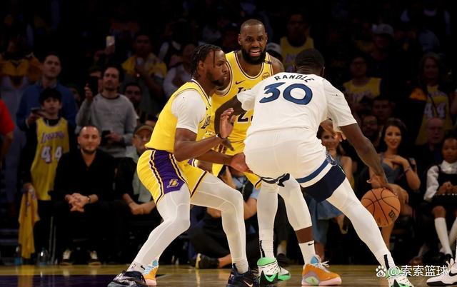 湖人遭遇抢七连败！詹姆斯打铁