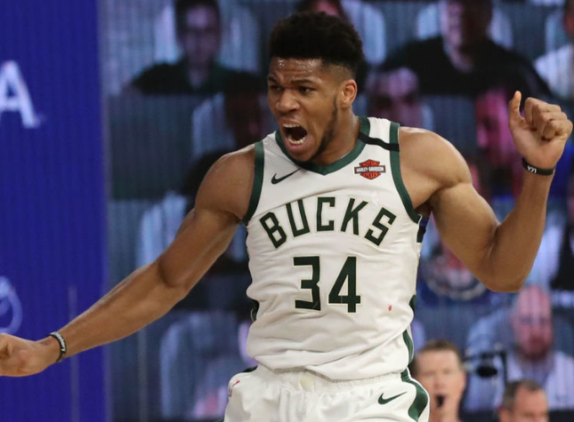 雄鹿逆转勇士，再度笑到最后