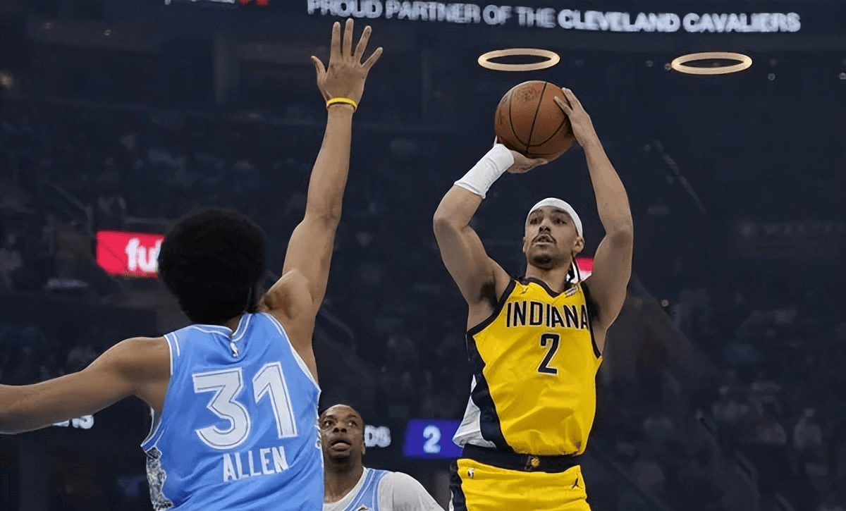 步行者险胜骑士,布克状态火热 步行者险胜骑士,布克状态火热