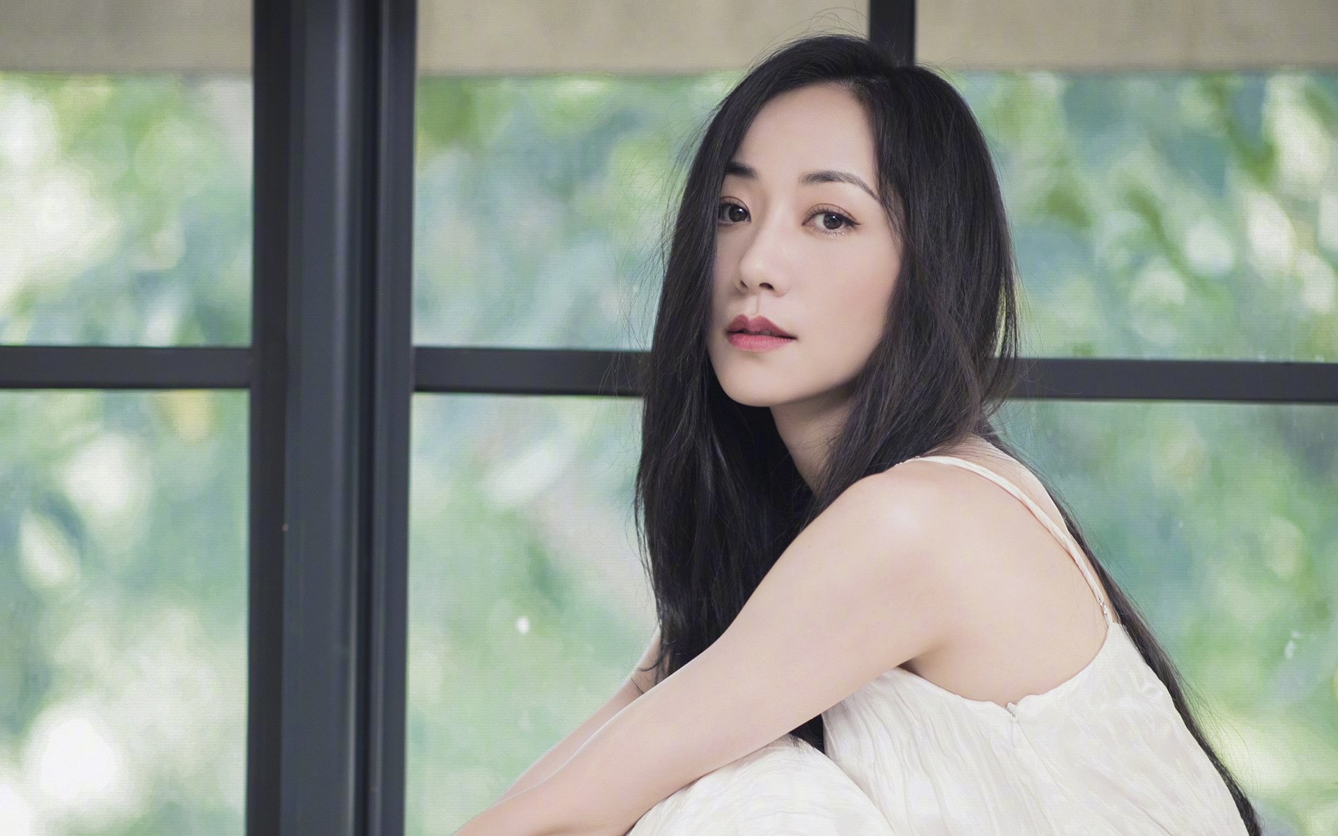 黑白直播网-广厦vs勇士，锡安·威廉姆森的冠军级表现震撼全场