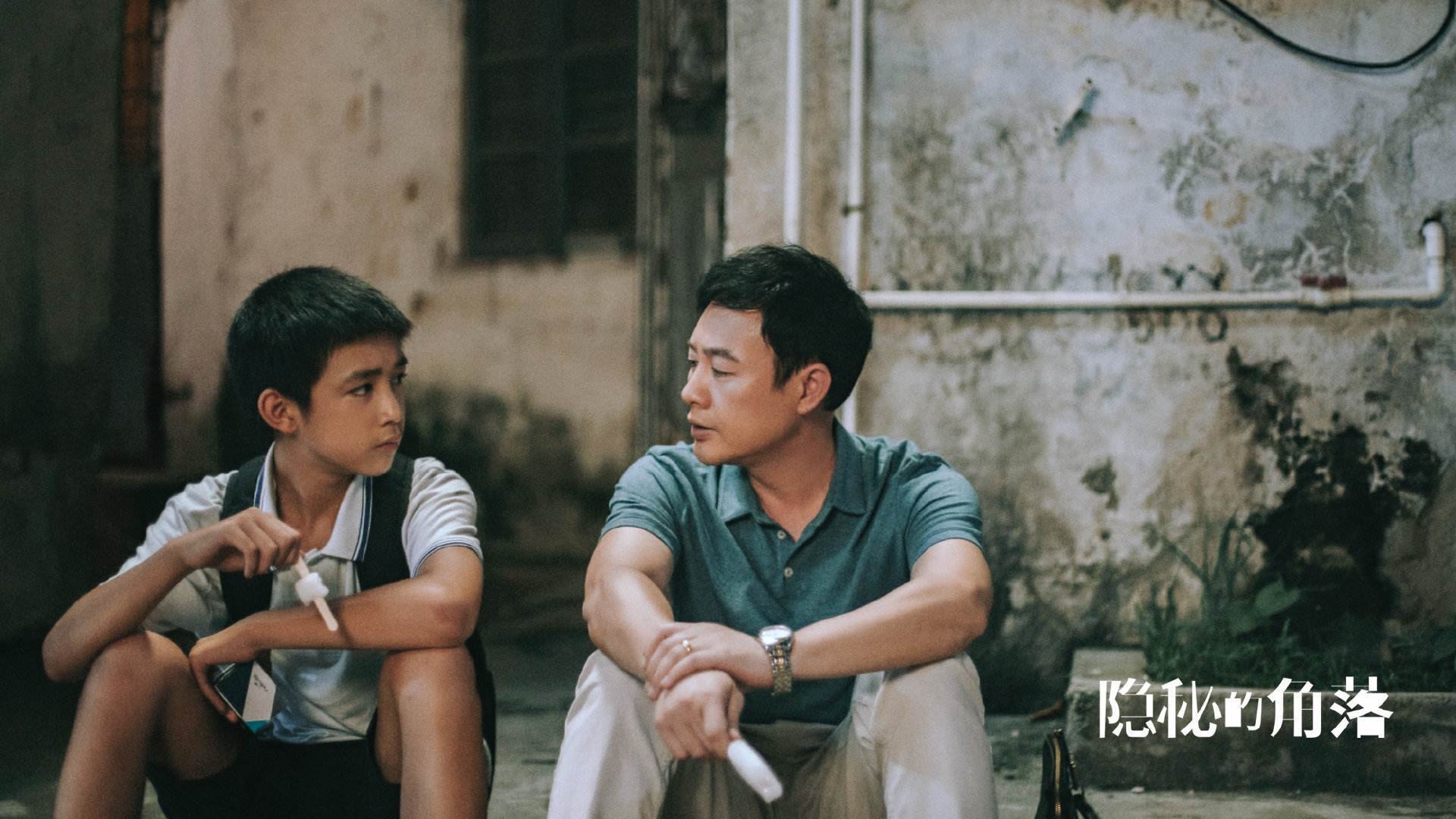 伦纳德致命一击定乾坤,火箭生死战逆转篮网