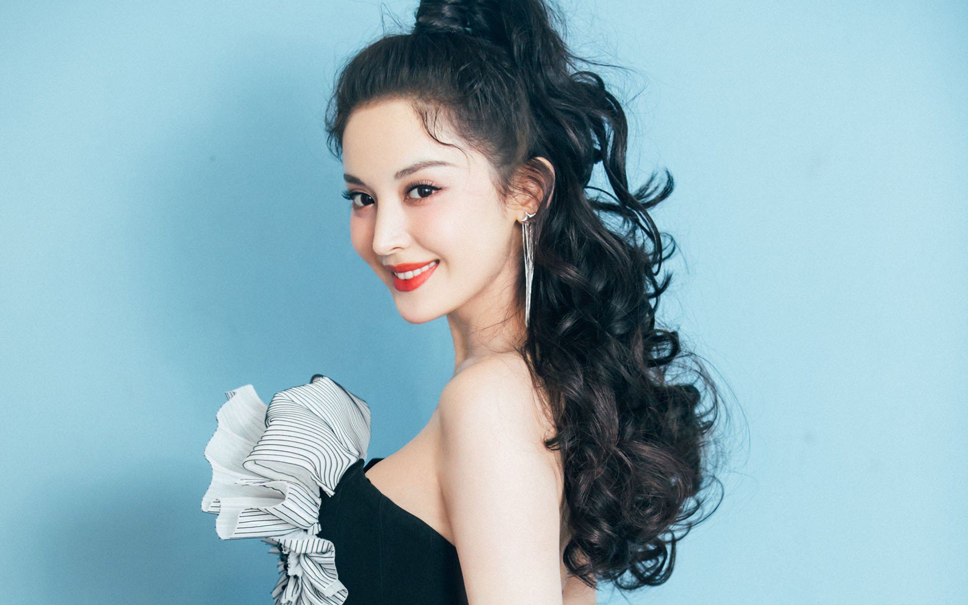 黑白直播nba在线观看-大洋洲之风卷走北非悬念，久保建英一锤定音