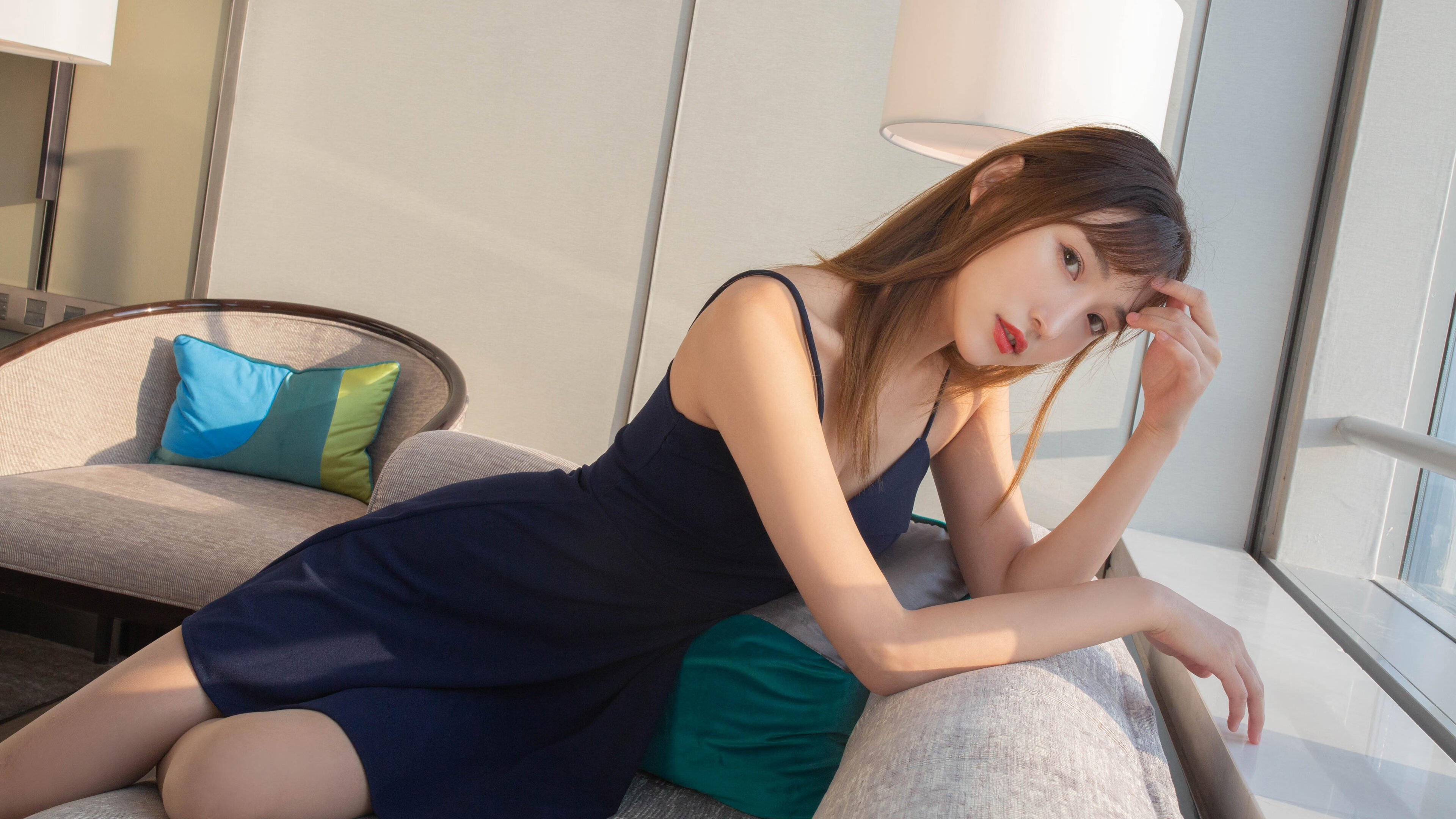 黑白直播nba-末节15分+死亡封盖！39岁詹皇逆天改命，老鹰惊险过关他才是关键先生