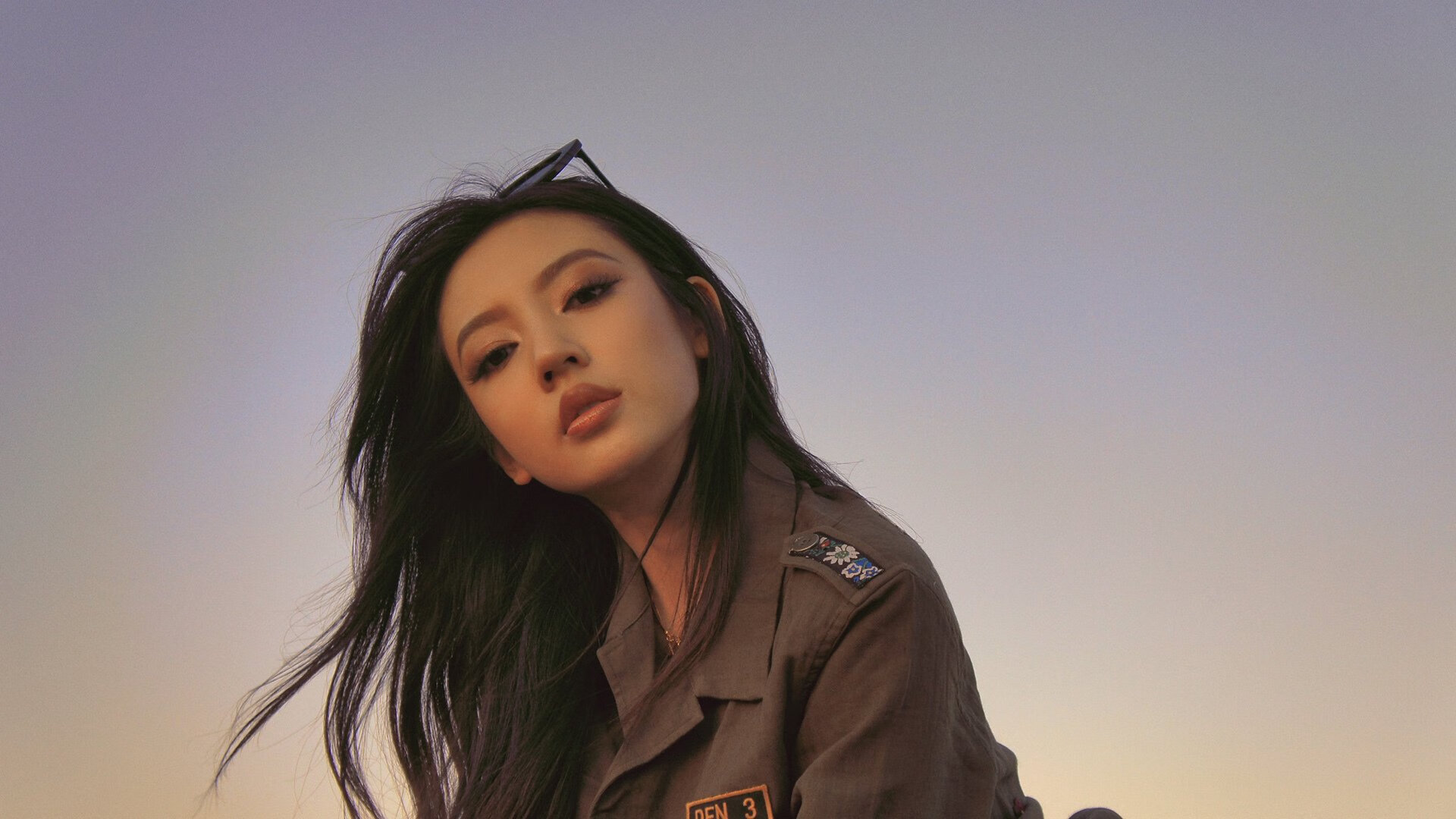 欧冠决赛焦点战,鹈鹕队完胜广厦队,篮球跨洲对决掀起热潮