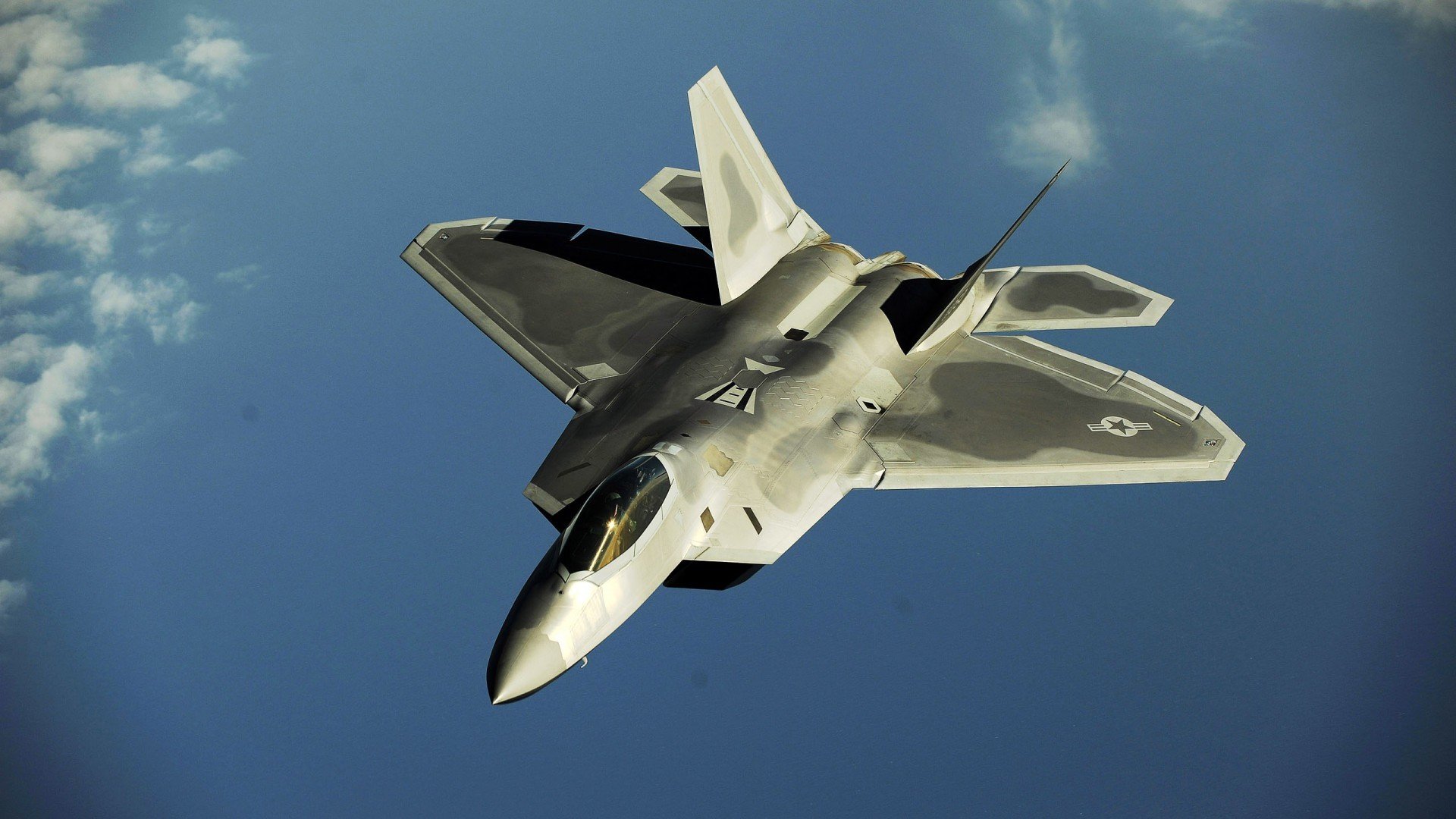 黑白直播网-暗度陈仓，勒沃库森收割利物浦，蒂亚戈如何成为阿隆索的决胜棋子？