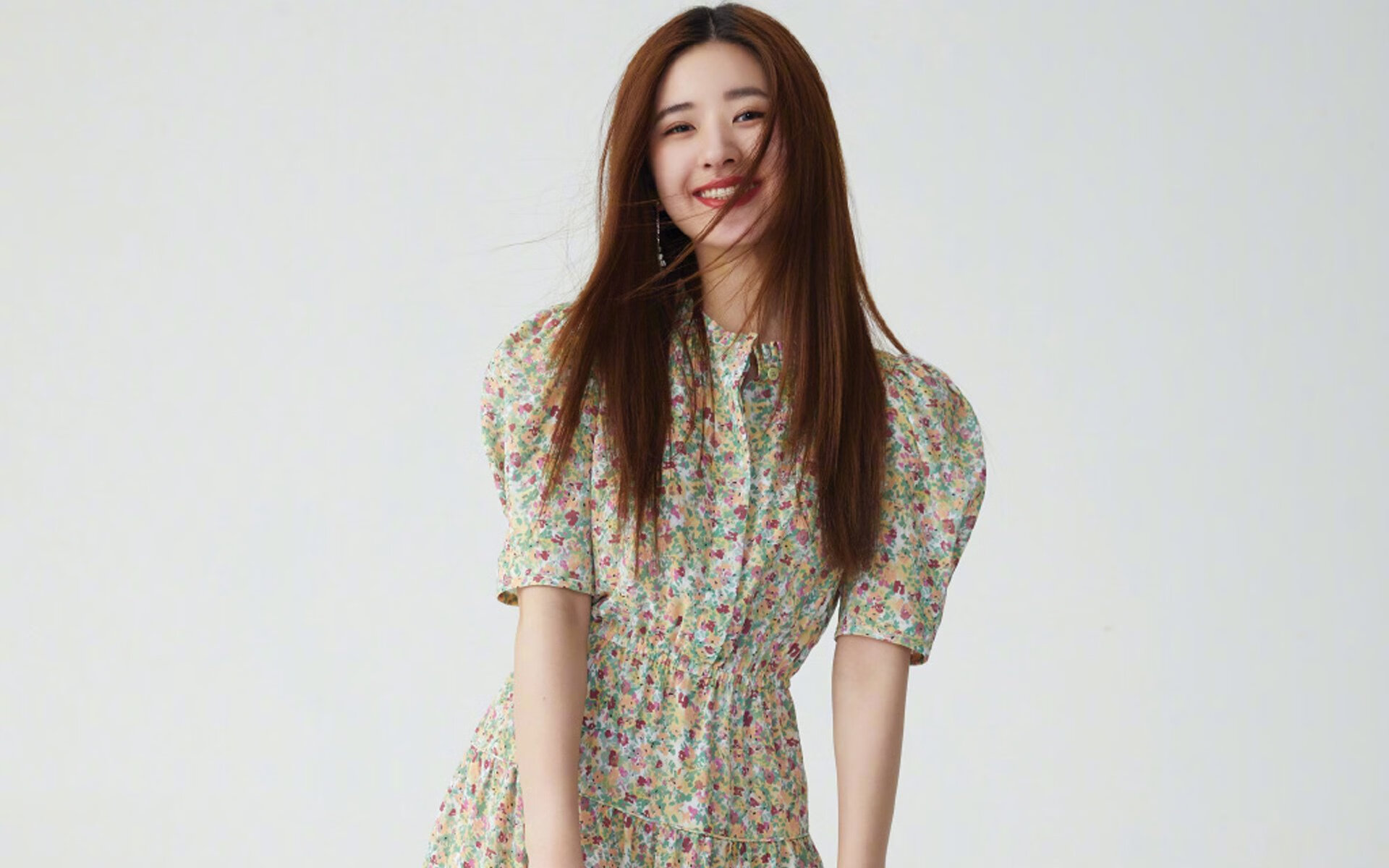 当欧冠硝烟遇见洛杉矶夜空,浓眉以篮球之名献上统治级交响