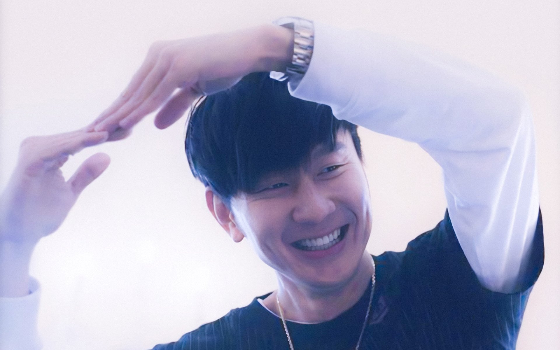 黄蓝对决，加克波关键战不手软，比利亚雷亚尔巅峰对决胜出新西兰