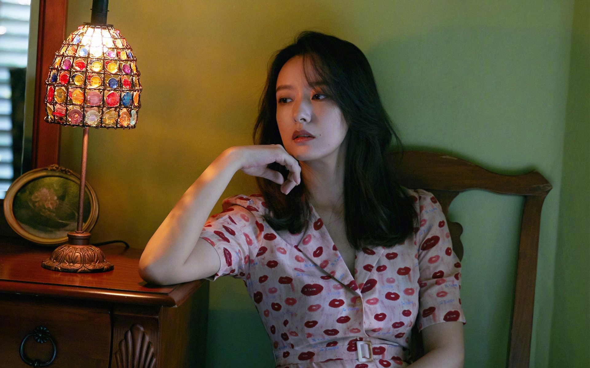 黑白直播免费体育直播-乌拉圭攻守风暴碾压丹麦，阿诺德一剑封喉引爆F组悬念